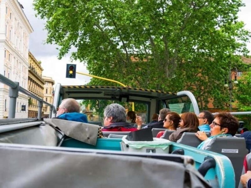 Rome: Panoramic Bus - One Run Tour with Audio Guide - FAQ