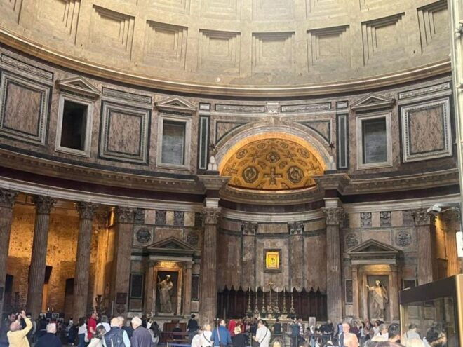 Rome: Pantheon Fast-Track Entrance and Guided Tour - Experience Description