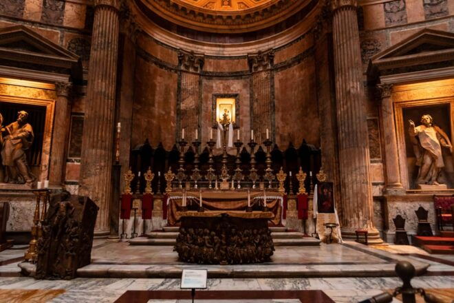 Rome: Pantheon Skip the Line Entry With Pre-Booked Ticket - Accessibility and Features