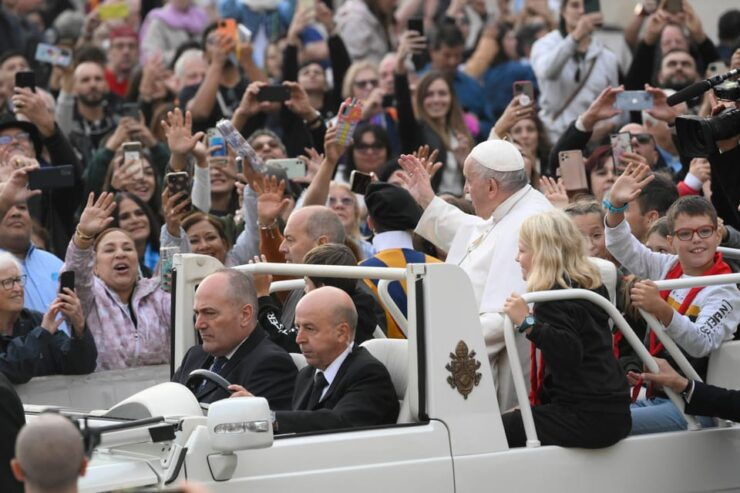 ROME: PAPAL AUDIENCE EXPERIENCE - Good To Know