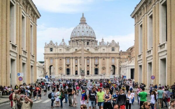 ROME: PAPAL AUDIENCE EXPERIENCE - Prohibited Items