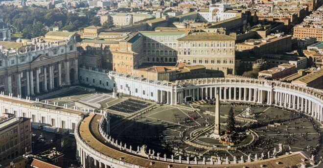 Rome: Papal Audience Guided Tour and See Pope Francis - Experience Highlights
