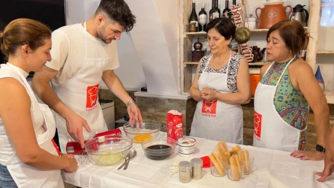 Rome: Pasta and Tiramisu Cooking Class With Wine - Highlights