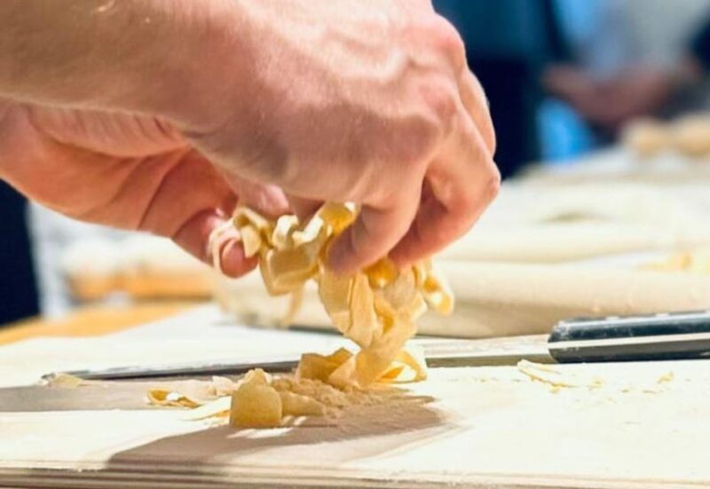 Rome: Pasta and tiramisu perfection class w/wine & dessert - Practical Tips for Your Booking