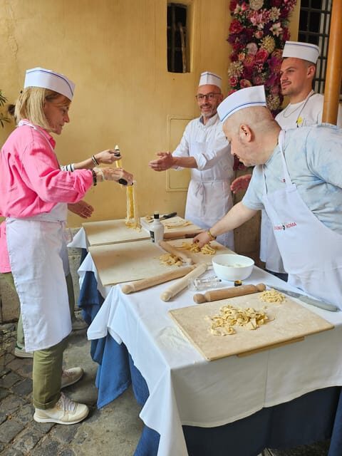 Rome: Pasta and tiramisu perfection class w/wine & dessert - Frequently Asked Questions