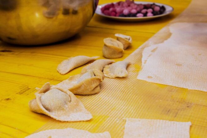 Rome: Pasta Cooking Class Basic in the Kitchen of Mamma - Booking and Cancellation