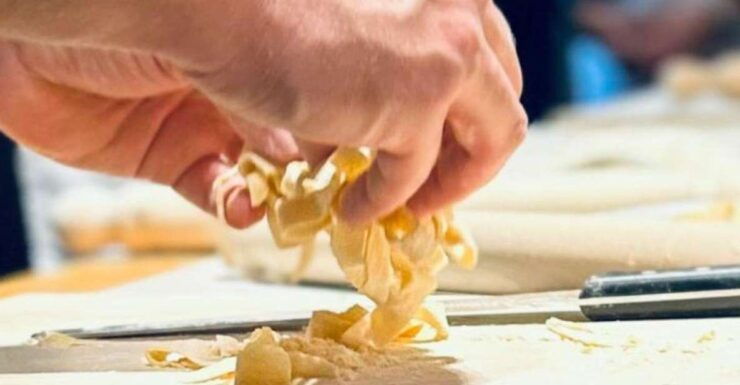 Rome: Pasta Cooking Class, Drinks&Dessert Near Piazza Navona - Location and Pricing Details