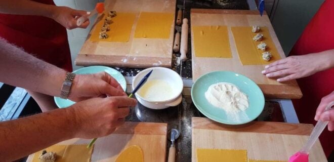 Rome: Pasta Making Workshop With Lunch - Multilingual Instructor and Availability