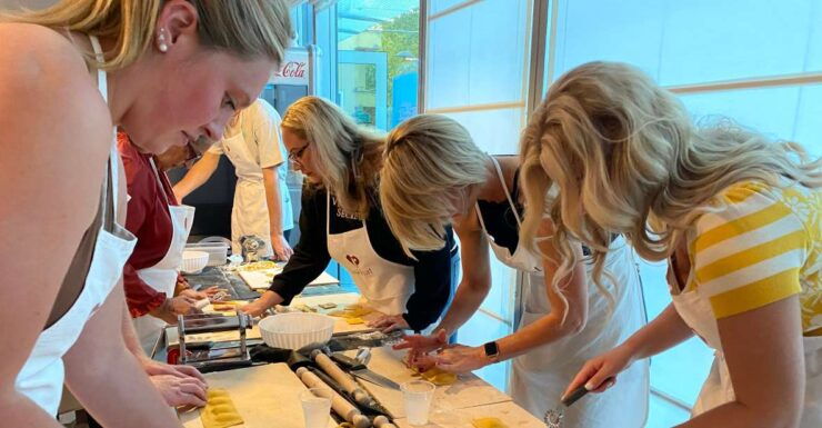 Rome: Pasta, Ravioli, and Tiramisu Cooking Class - Experience Highlights