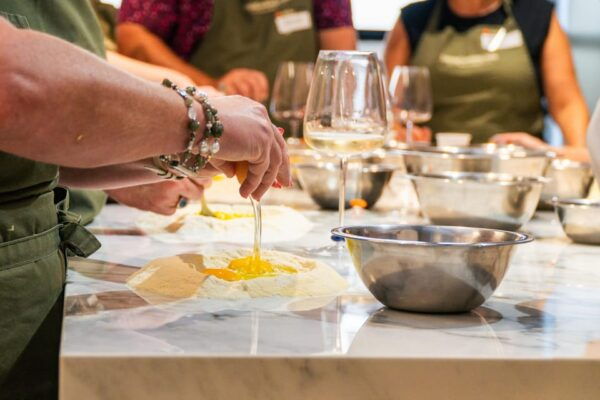 Rome: Pasta, Ravioli & Tiramisu Cooking Class by Colosseum - Tips for Participants
