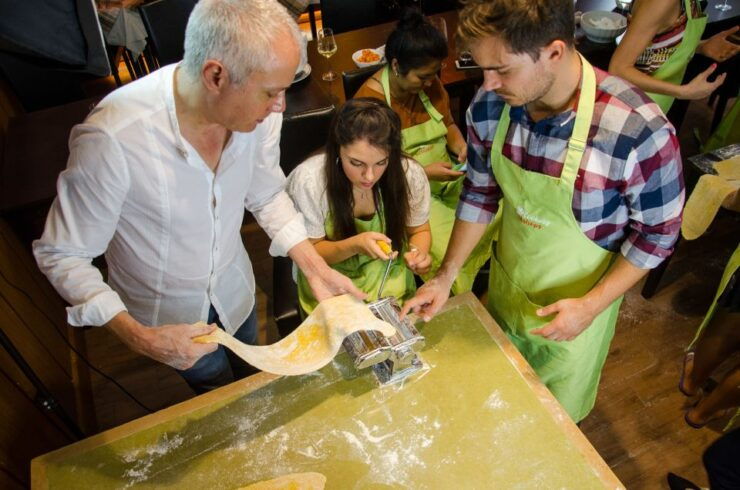Rome: Pasta & Tiramisu Making Class - Experience Overview