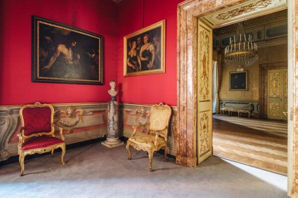 Rome: Patrizi Montoro Family Palace at San Luigi Dei Francesi - Meeting Point and Accessibility