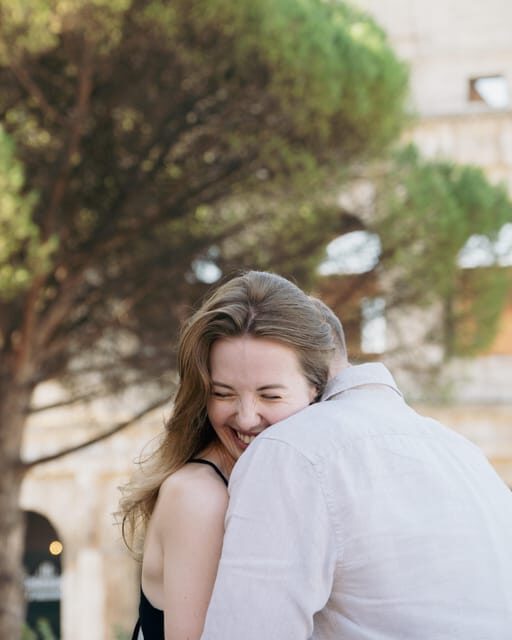 Rome: Photo Shoot Tour with Professional Photographer - What To Expect During the Photoshoot