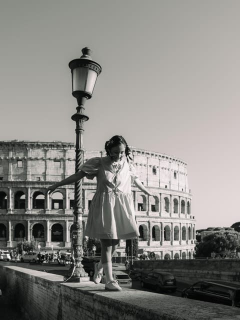 Rome: Photo Shoot Tour with Professional Photographer - Accessibility, Group Size, and Practical Info