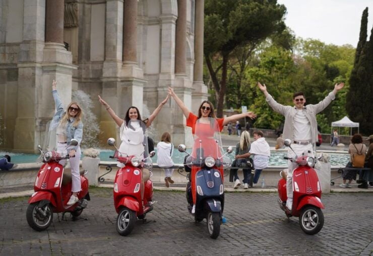 Rome: Photo Tour by Vespa Scooter - Good To Know