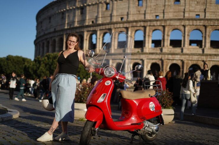 Rome: Photo Tour by Vespa Scooter - Activity Description