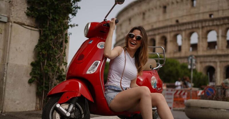 Rome: Photography services by Vespa with Aperol Spritz - Good To Know