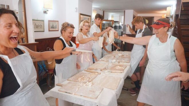 Rome: Piazza Navona Pasta-Making Cooking Class - Ristorante Tucci: The Meeting Point