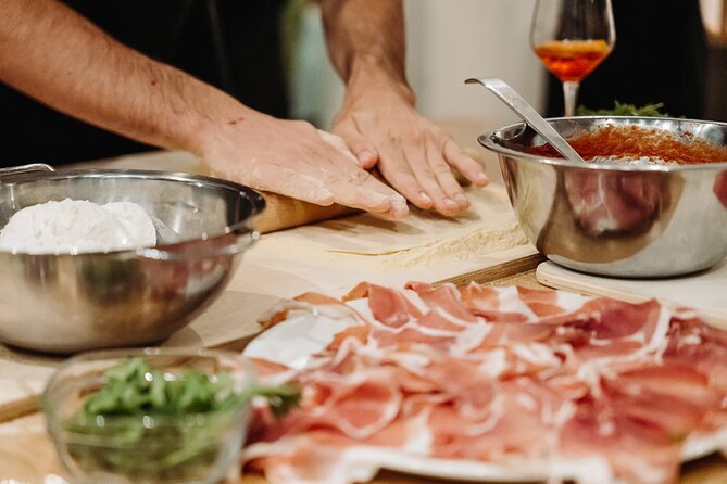 Rome Pizza Making Class in Trastevere - What to Expect