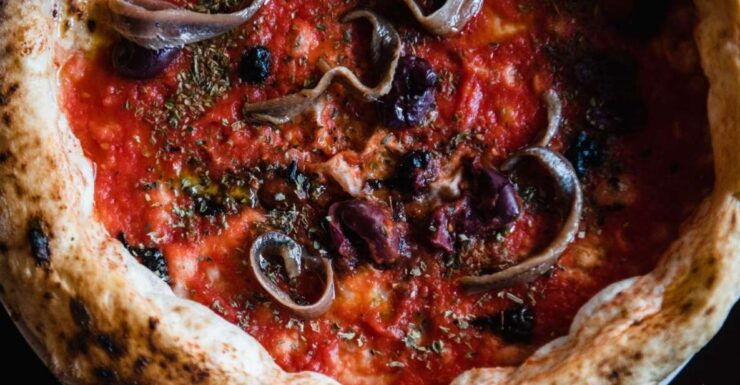 Rome: Pizza Making Class With a Master Neapolitan Pizzaiolo - Language Options and Group Size