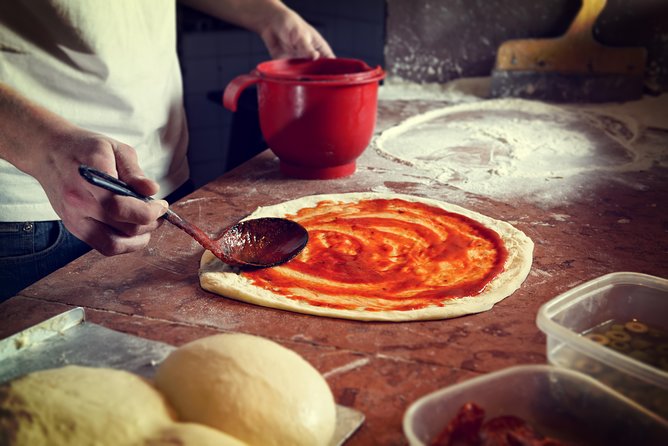 Rome: Pizza Making Home Cooking Class With a Local - Experience Details