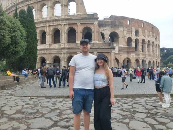 Rome: Pizza Tasting and Best Gelato Food and Colosseum Tour - Itinerary and Highlights