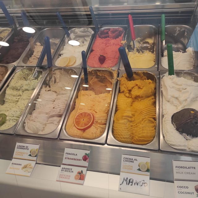 Rome: Pizza Tasting and Best Gelato Food and Colosseum Tour - Colosseum Experience