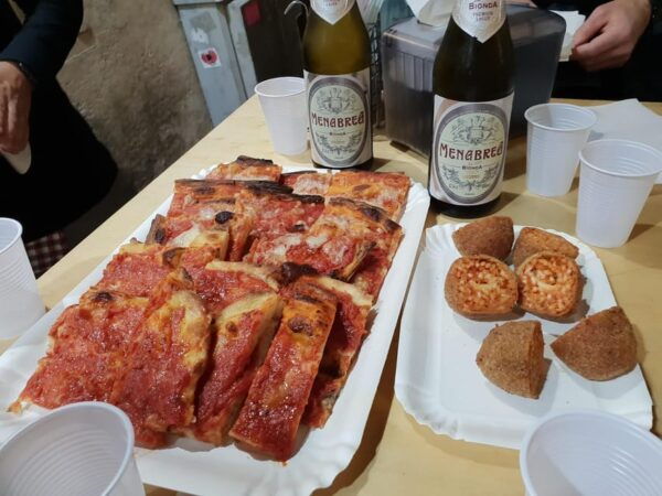 Rome: Pizza Tasting and Best Gelato Food and Colosseum Tour - Gelato and Pastry Treats