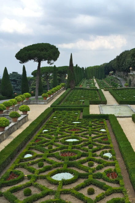 Rome: Pontifical Villa Gardens at Castel Gandolfo Minibus - Important Meeting Information