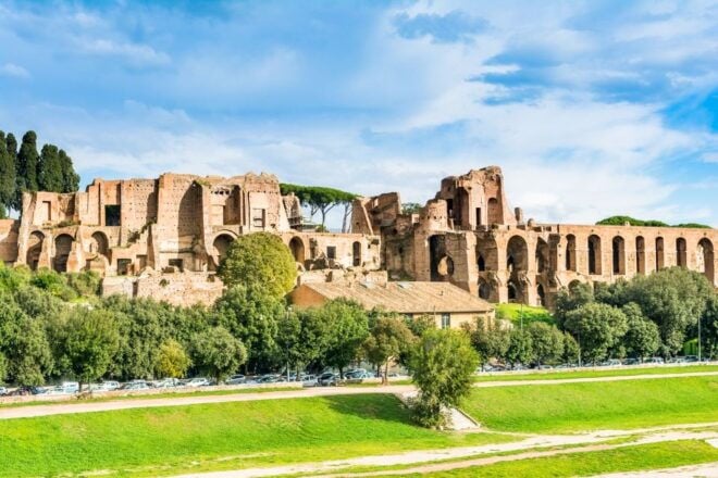 Rome: Priority Access Colosseum, Roman Forum & Palatine Tour - Palatine Hill: Ancient Romes Power Center