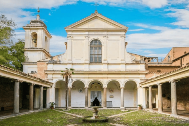 Rome: Private Ancient Rome Full-Day Tour With Colosseum - Essential Items to Bring