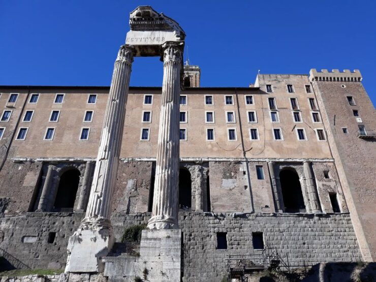 Rome: Private and Guided Colosseum Tour - Experience Highlights