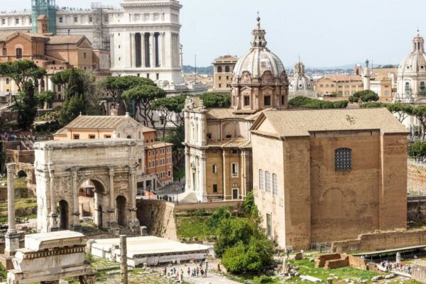 Rome: Private Colosseum & Roman Forum Tour With Hotel Pickup - Accessibility