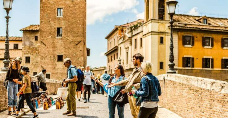 Rome Private Custom Tours With Locals: Highlights & Hidden - Customized Experience