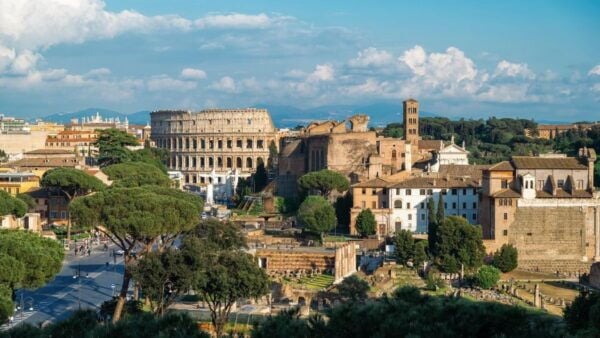 Rome: Private Exclusive History Tour With a Local Expert - The Sum Up