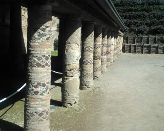 Rome: Private Guided Pompeii Ruins Tour With Hotel Transfer - Itinerary