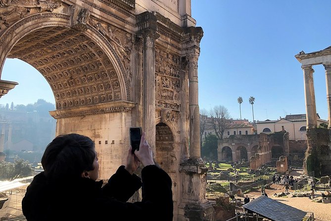 Rome Private MINI WOW TOUR: Colosseum & Vatican, Luxury Car,Guide,Tickets, Lunch - Option to Visit Alternative Sites on Sundays