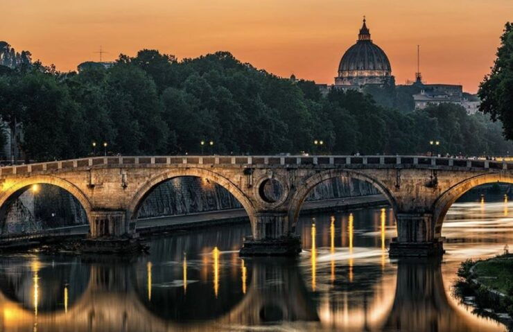 Rome: Private Night Tour by Car - Activity Description