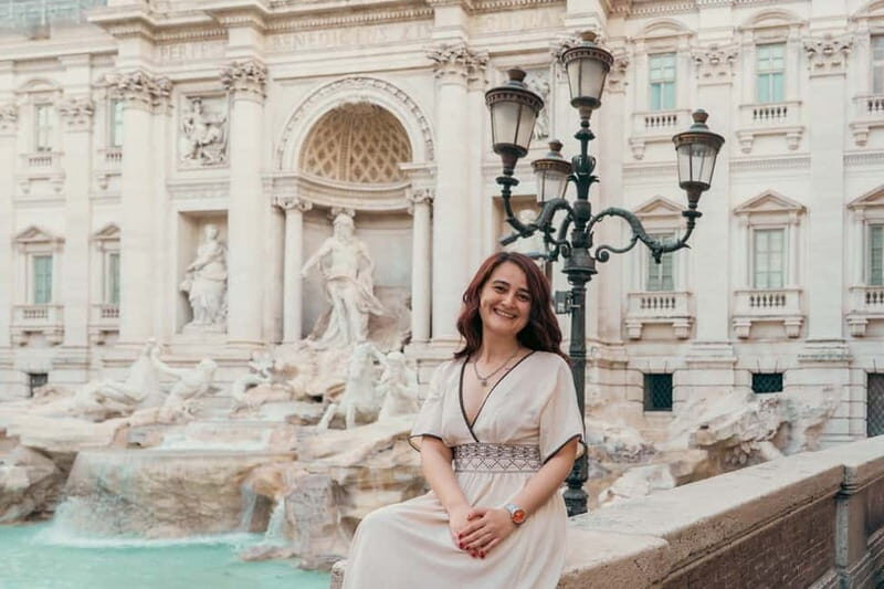 Rome: Private photoshoot at the Trevi Fountain Golden Hour - A Deep Dive into the Experience