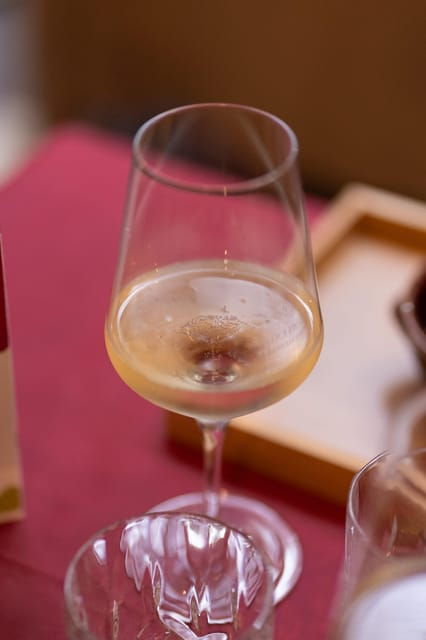 Rome: Private Romantic Food and Wine Tasting Experience - Traditional Roman Dishes