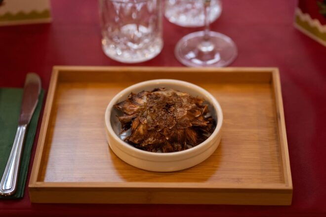 Rome: Private Romantic Food and Wine Tasting Experience - Atmosphere and Location