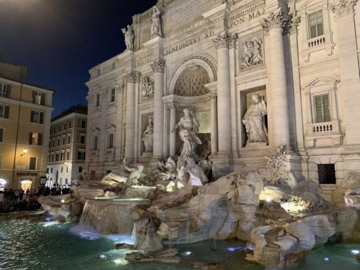 Rome: Private Sunset Walking Tour Through the City Center - Good To Know