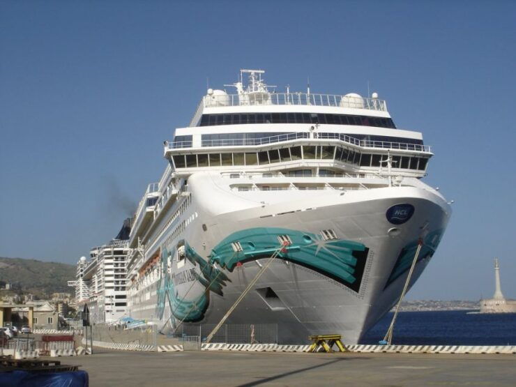 Rome: Private Transfer From or to Cruise Ship Port - Booking Details