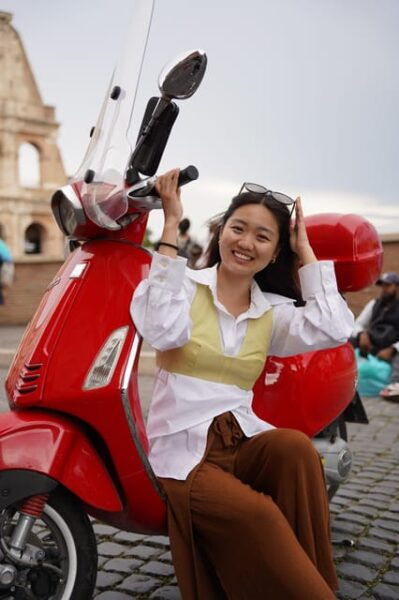 Rome: Private Vespa Tour With Guide and Photographer - Frequently Asked Questions
