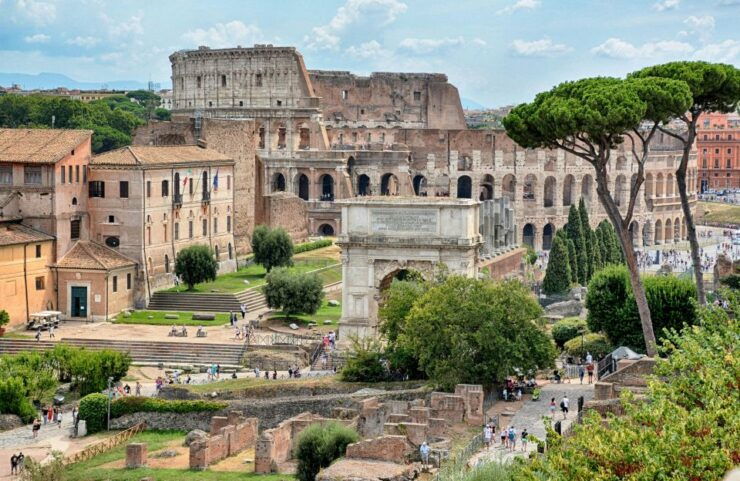 Rome: Private Walking Tour With Professional Guide - Good To Know