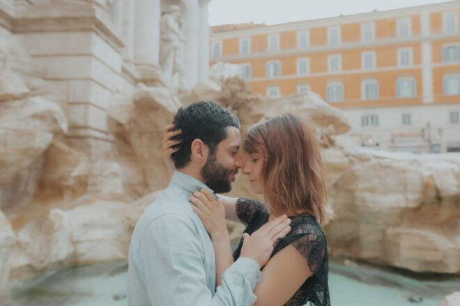 Rome: Professional Photoshoot at the Trevi Fountain - Booking Process
