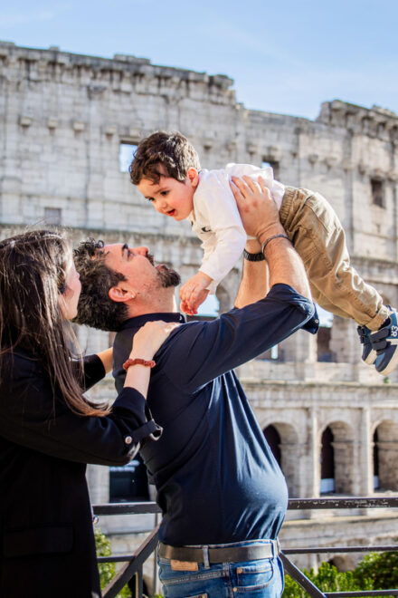 Rome: Professional Photoshoot for Family and Pregnancy - Additional Features Included