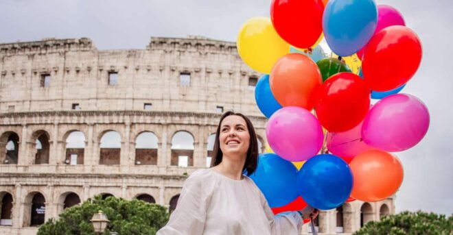 Rome: Professional Photoshoot With Balloons - Activity Details