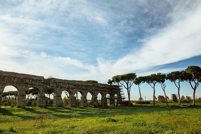 Rome: Professional Photoshooting in the Acqueduct Park With Historical Anecdotes - Experience Ancient Aqueducts and Villas