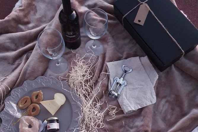 Rome: Professional Photoshooting in the Acqueduct Park With Historical Anecdotes - Transportation To/From the Park